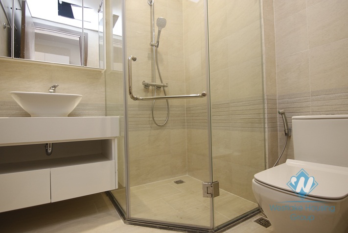 High floor two bedrooms apartment for rent in Vinhome Metropolis, Ba Dinh district, Ha Noi